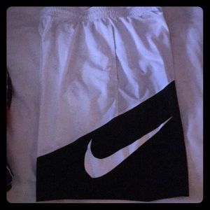 Nike Dri-Fit XL shorts
